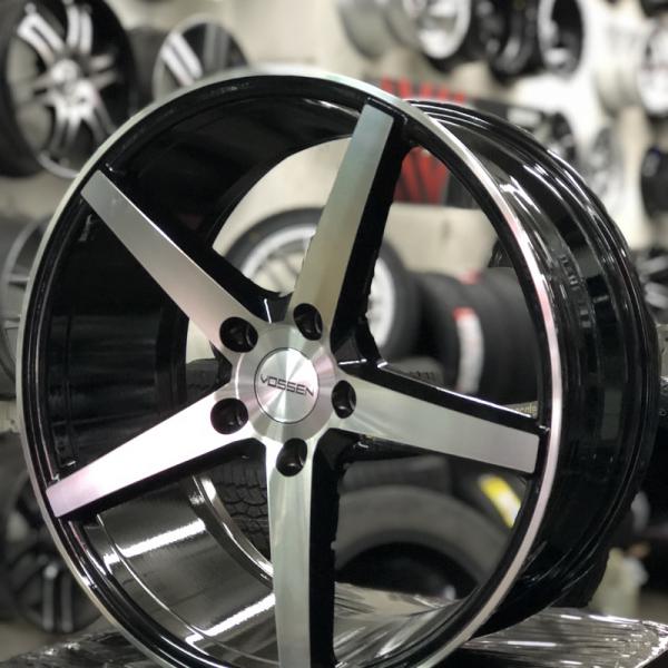 rines de lujo 18 traker y cruze