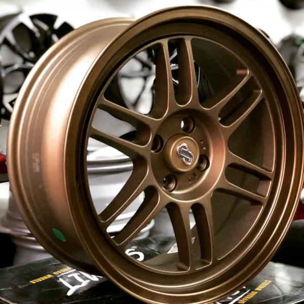 Rines de lujo Enkei r17